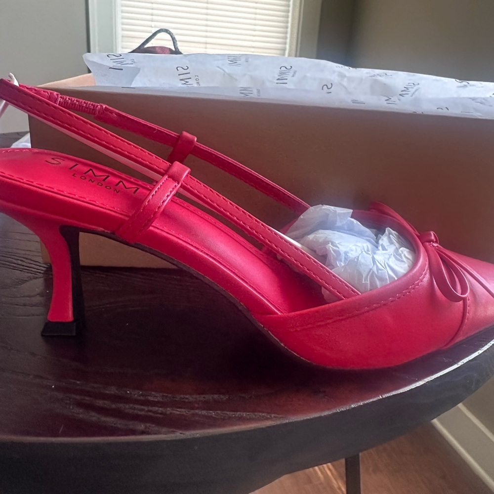 Elegant Red Heels by SIMMI London